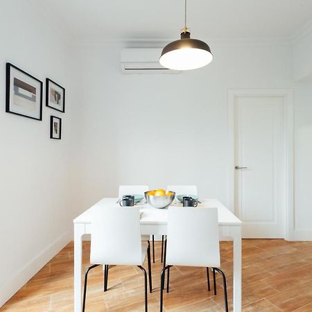 Apartamento Alohamundi Peral Sevilla Exterior foto