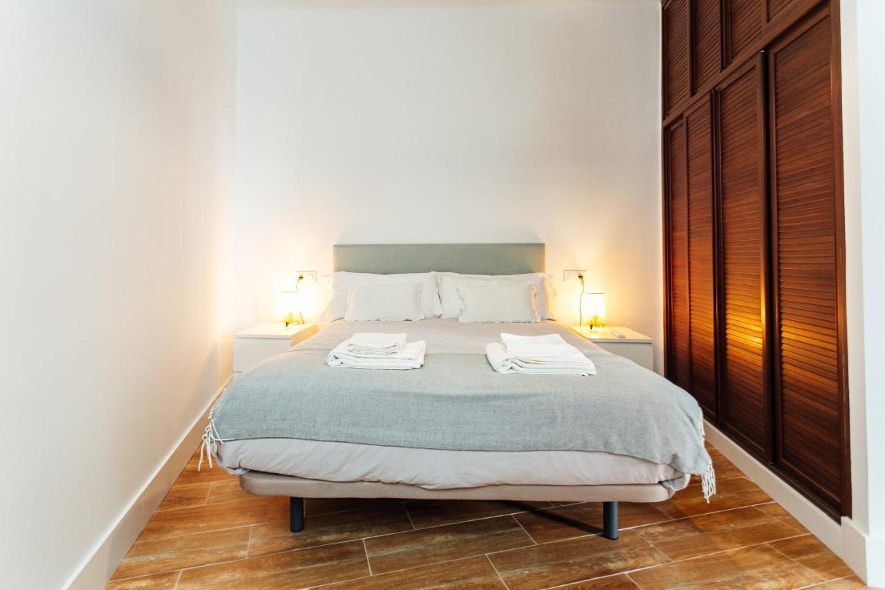 Apartamento Alohamundi Peral Sevilla Exterior foto