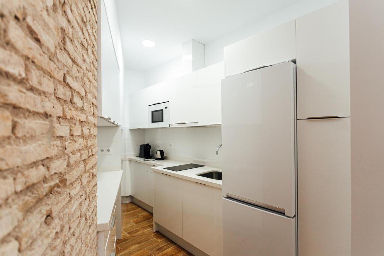 Apartamento Alohamundi Peral Sevilla Exterior foto