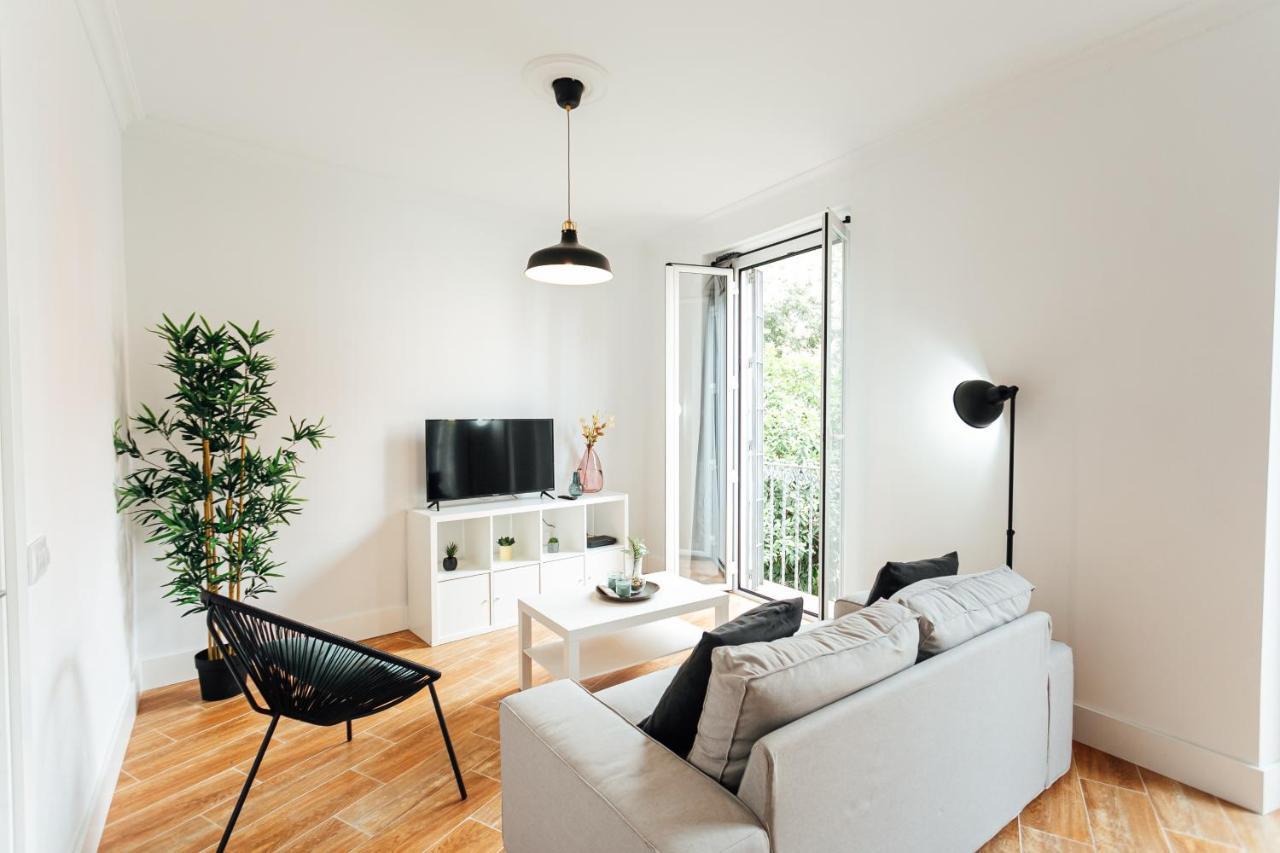 Apartamento Alohamundi Peral Sevilla Exterior foto