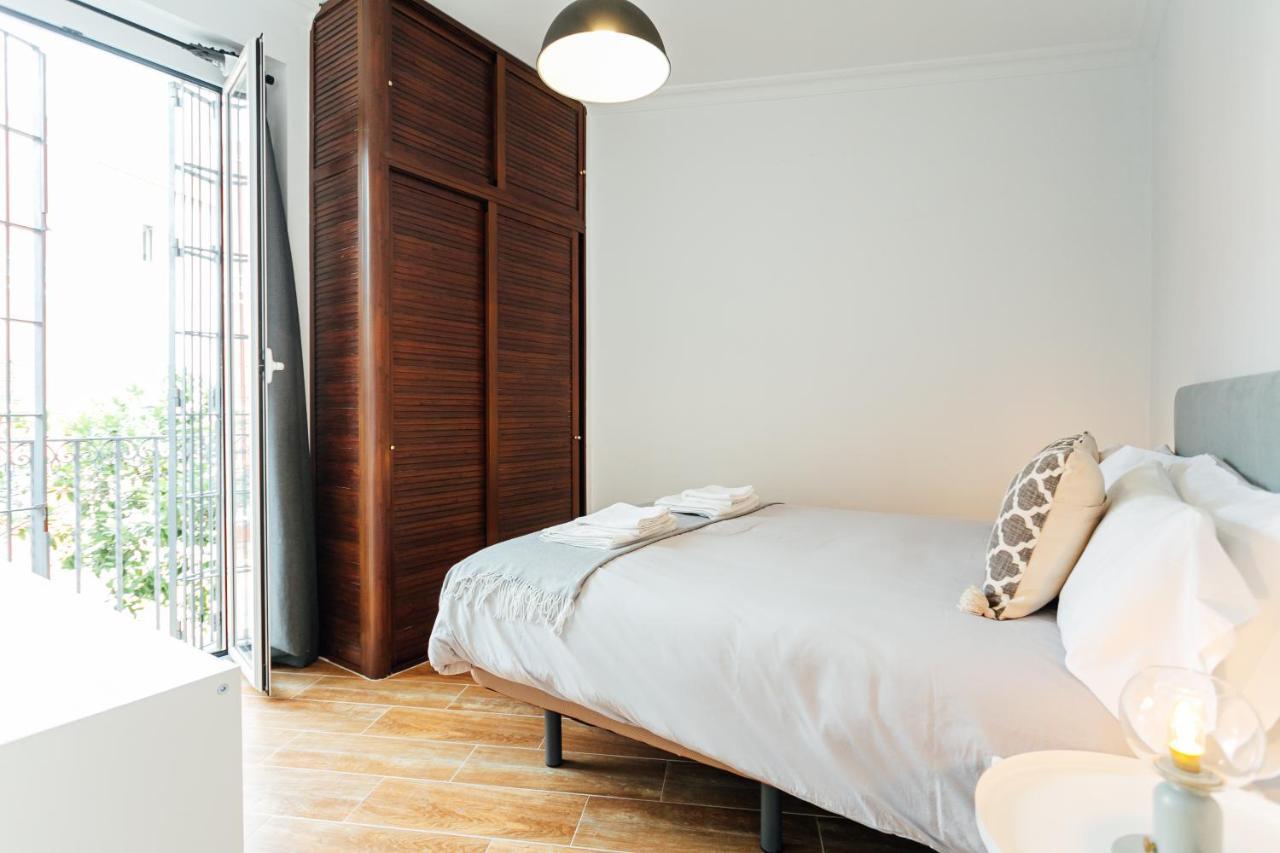 Apartamento Alohamundi Peral Sevilla Exterior foto