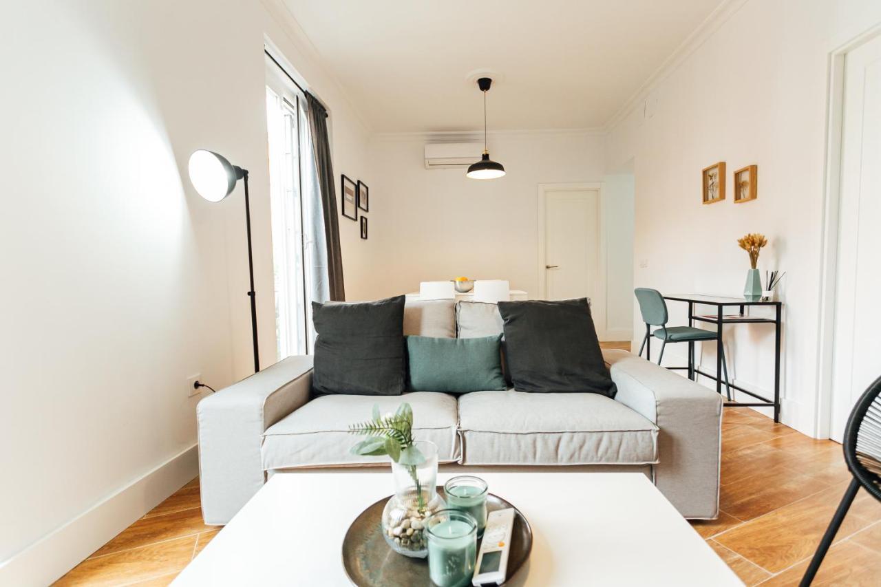 Apartamento Alohamundi Peral Sevilla Exterior foto